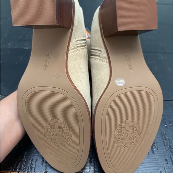 Vince CamutoWomen's Tan Suede Boots - Picture 8 of 10